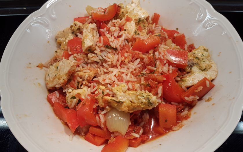 Tomaten-Paprika-Reis mit Zitronen-Basilikum-Huhn – Beate kocht
